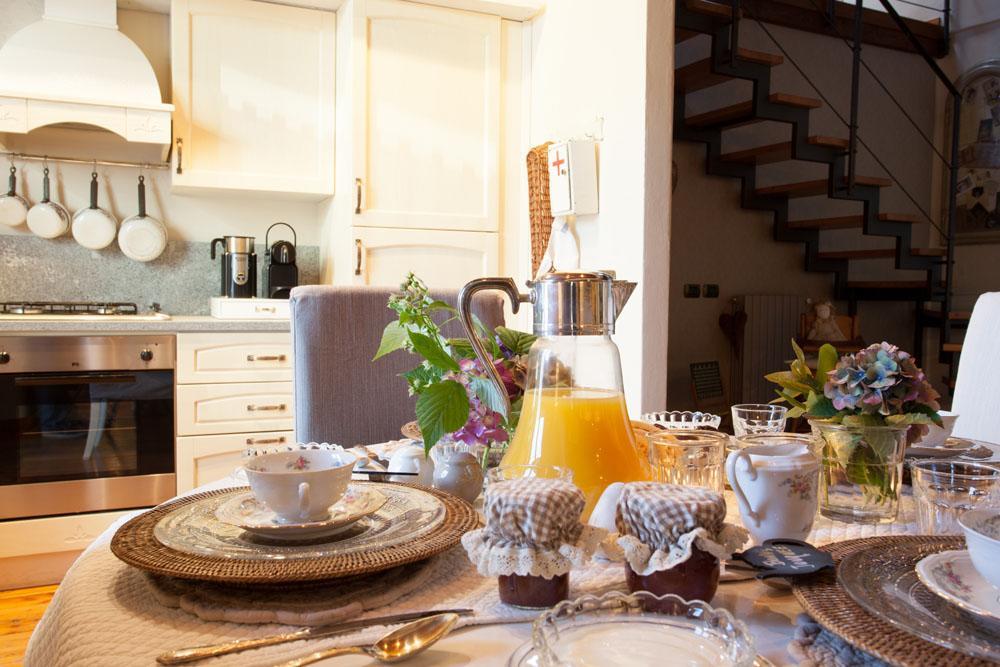 B&B Relais Al Borgo Сомма-Ломбардо Екстер'єр фото